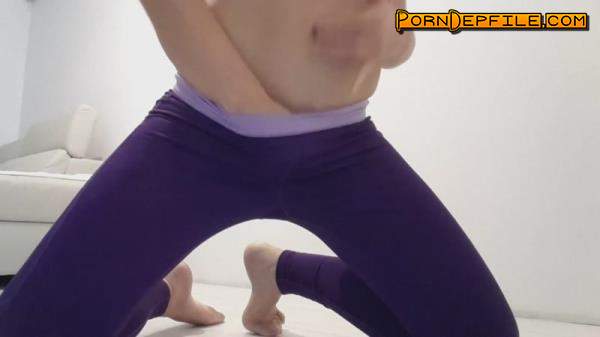 Scat Porn: Messy Yoga Pants (Scat) 1080p