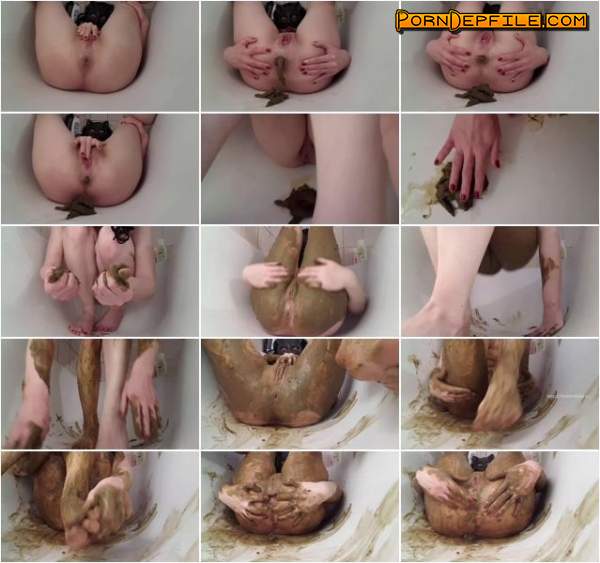 Scat Porn: Poo SPA in the bathtub with prolapse (Scat) 1080p