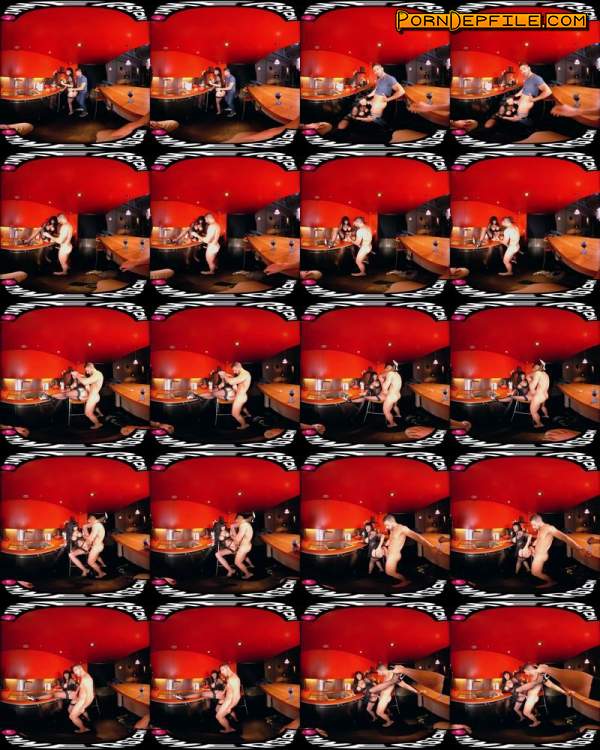Jacquieetmichelimmersion, Jacquieetmichel: Valentina Ricci - Dans la cuisine avec Valentina! (Cumshot, Brunette, Big Tits, VR) (Oculus Rift, Vive) 1448p