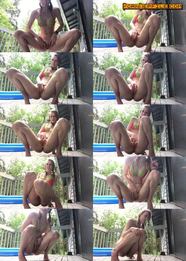 Destinationkat - Peeing Outside In A Bikini (HD Porn, FullHD, Pissing) 1080p