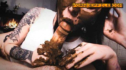 ScatShop: DirtyBetty - MUST SEE! Real Pervert Scat family (Scat) 1080p