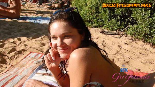 ATKGirlfriends: Zoe Bloom - Virtual Vacation Hawaii 7-9 (Outdoor, Handjob, POV, Pissing) 1080p