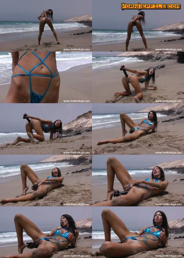 Hotkinkyjo: Hotkinkyjo - Hotkinkyjo deep dildo fuck and belly bulge at the public beach m (Anal, Fetish, Prolapse, Fisting) 1080p