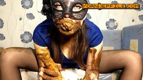 ScatShop: ScatLina - I wear a diaper and take off my mask (Scat) 1080p
