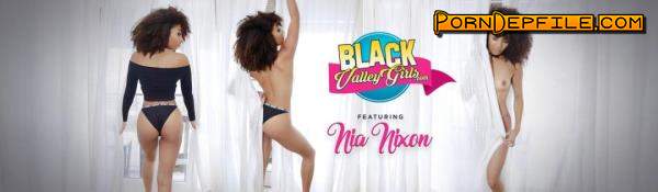 TeamSkeet, BlackValleyGirls: Nia Nixon - Afrocentric Snatch Games (Doggystyle, POV, Facial, Masturbation) 720p