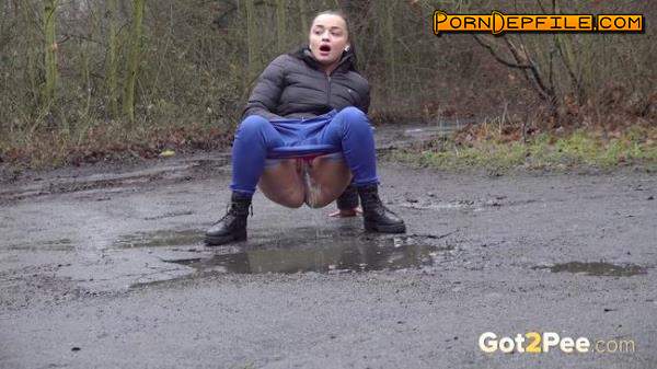 G2P: Puddle Patrol (FullHD, Outdoor, Solo, Pissing) 1080p