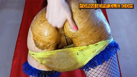 ScatShop: AnnaCoprofield - Dirty Yellow Panties (Pissing, Fisting, Big shit, Scat) 1080p