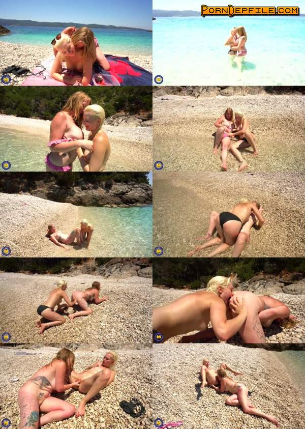 Mature.nl: Mackenzie Page (EU) (39), Miss Melissa (21) - When on holiday with her stepmom this hot babe finds out what sex on the beach is like (Milf, Mature, Lesbian, Pissing) 1080p